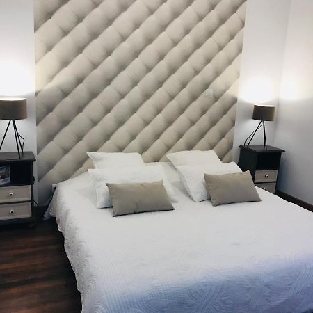Logis De La Clartiere Bed & Breakfast Falleron Екстериор снимка