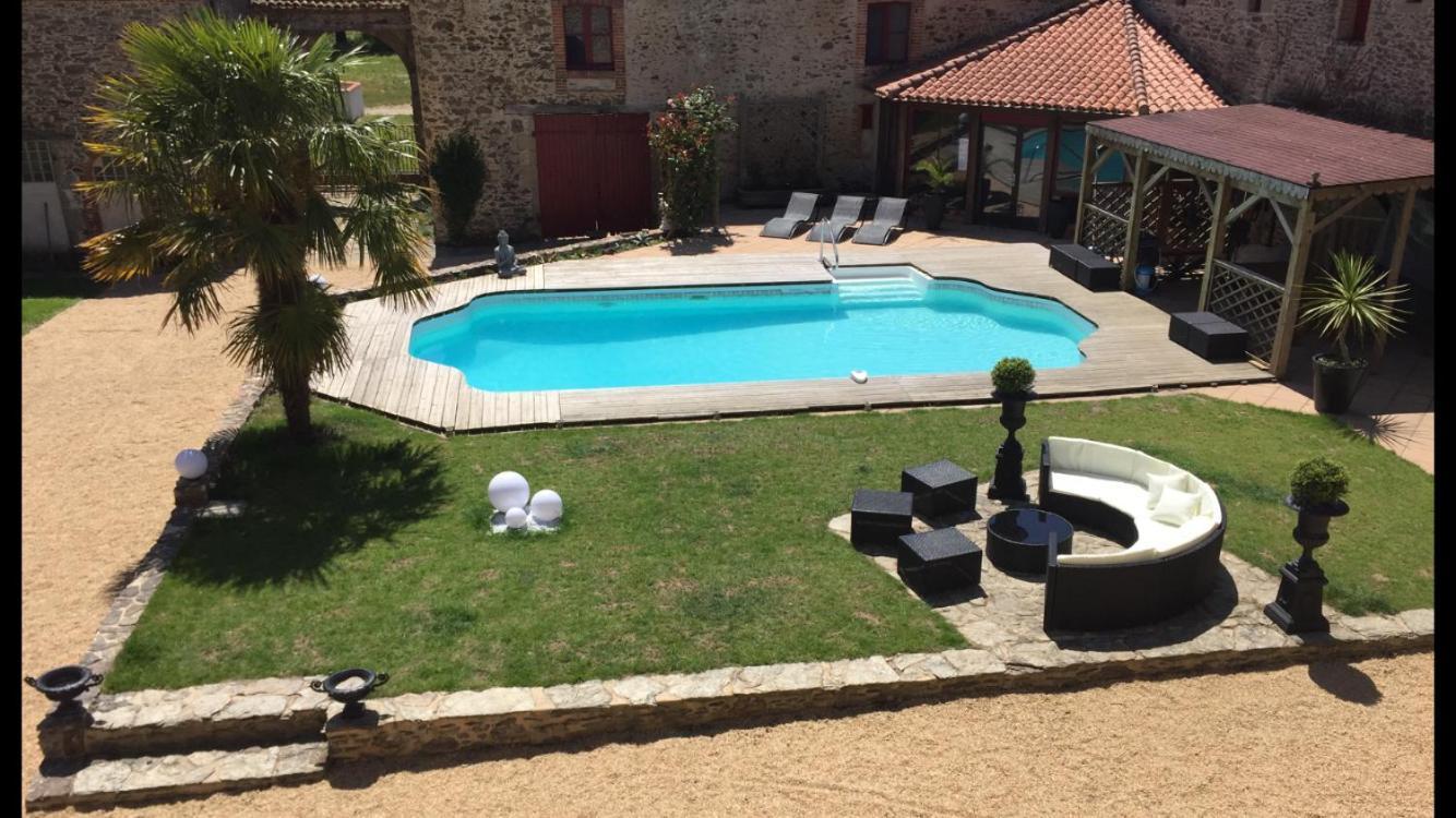 Logis De La Clartiere Bed & Breakfast Falleron Екстериор снимка
