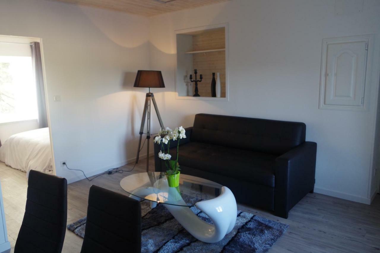 Logis De La Clartiere Bed & Breakfast Falleron Екстериор снимка