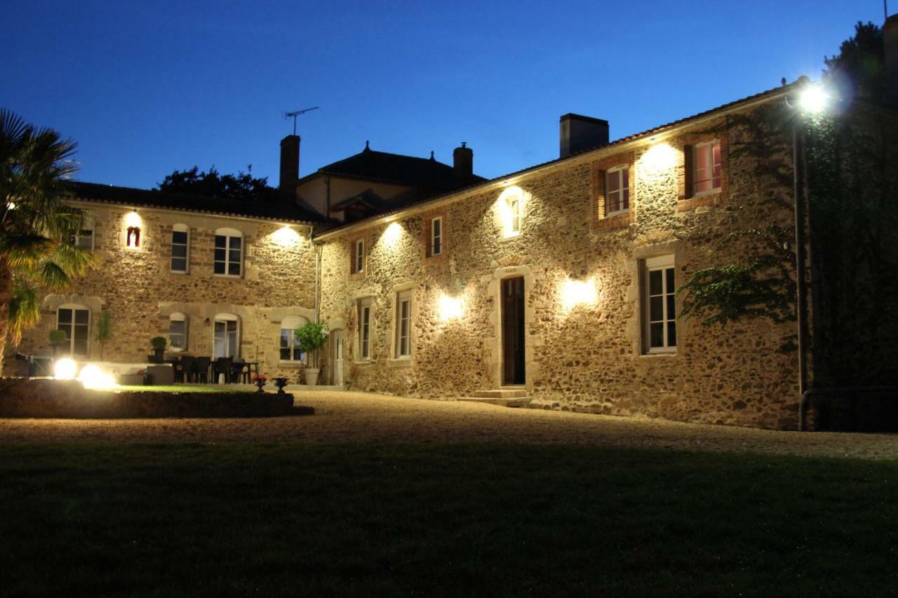Logis De La Clartiere Bed & Breakfast Falleron Екстериор снимка
