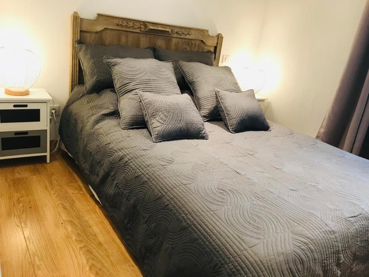 Logis De La Clartiere Bed & Breakfast Falleron Екстериор снимка
